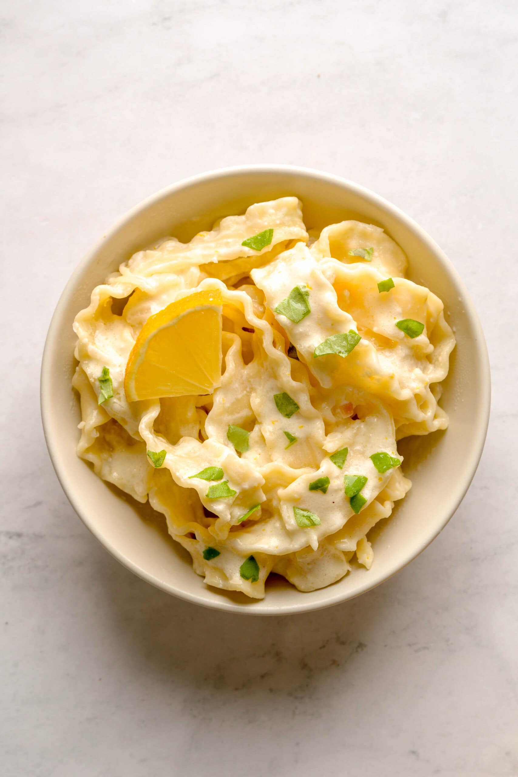 Creamy pasta al limone in a bowl.