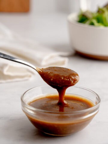 Easy Italian balsamic vinaigrette salad dressing.